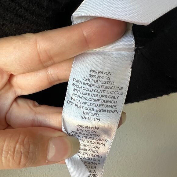 Nina Parker Black Ribbed Knit Tank Top Size 1X - Picture 4 of 4